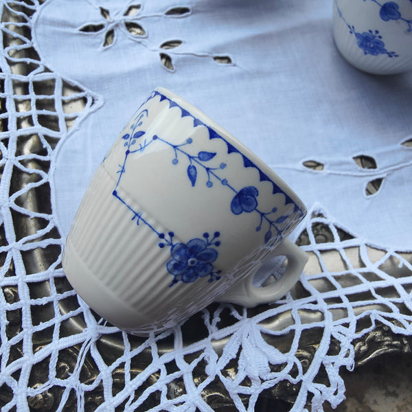 4 tasses à café Furnivals