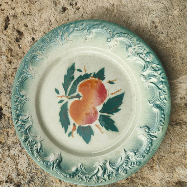 Série de 11 assiettes barbotine ancienne