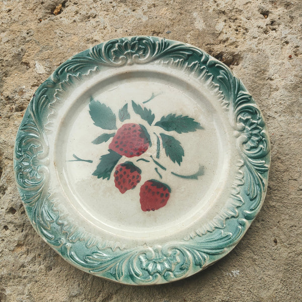 5 assiettes en barbotine Castres