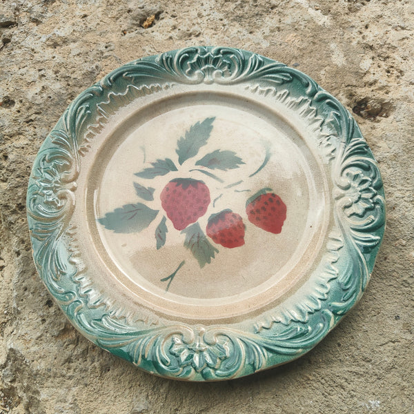 5 assiettes en barbotine Castres