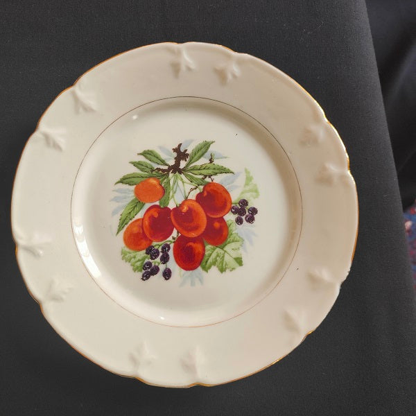 Assiettes_dessert_porcelaine_3_the_collected_past