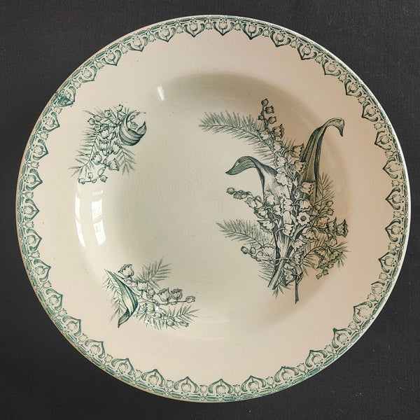 assiette_creuse_terre_de_fer_saint_amand_muguet_the_collected_past