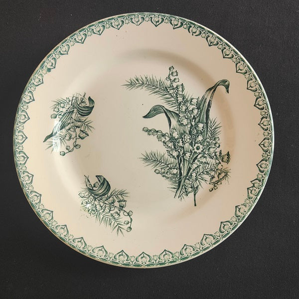 assiette_plate_terre_de_fer_saint_amand_muguet_the_collected_past