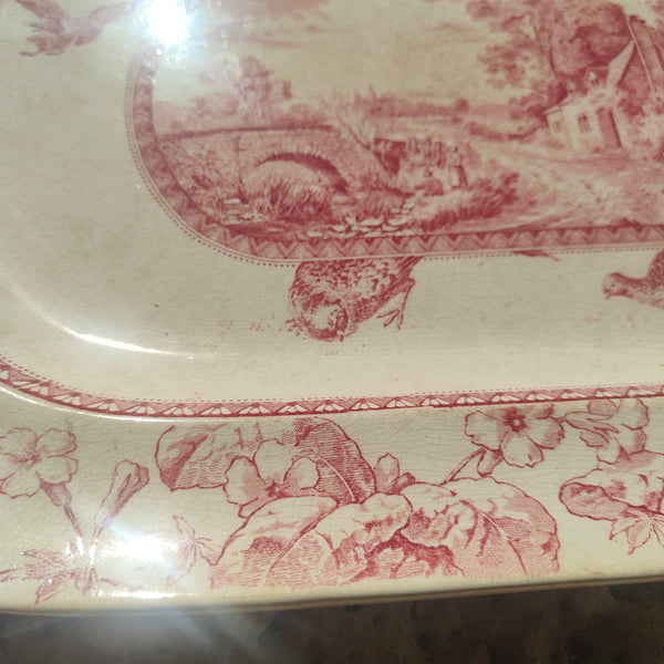 Soupière ancienne en terre de fer