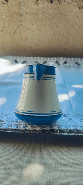 Série de pots à lait et crème Creil et Montereau