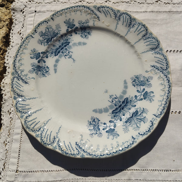 Assiette ancienne terre de fer Saint Amand Hamage