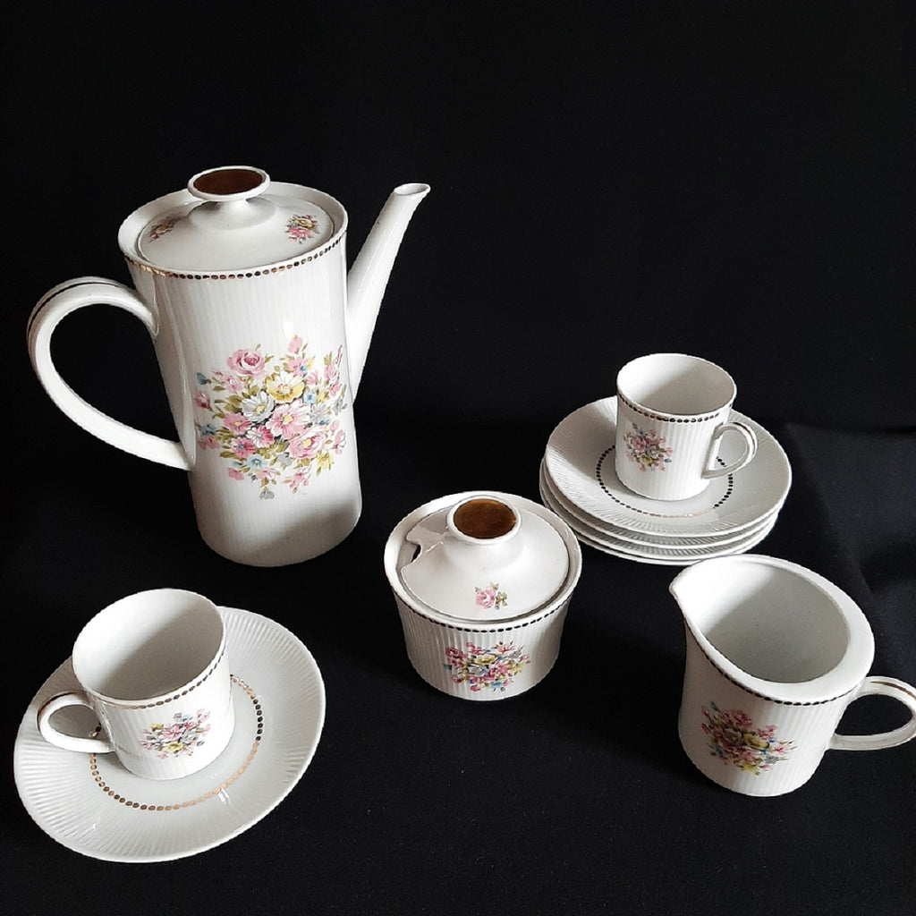 Bavaria Johann Seltmann Vohenstrauß - Service à thé (15) - Théière en porcelaine, sucrier Bavaria Johann Seltmann Vohenstrauß - Service à thé (15) - Théière en porcelaine, sucrier