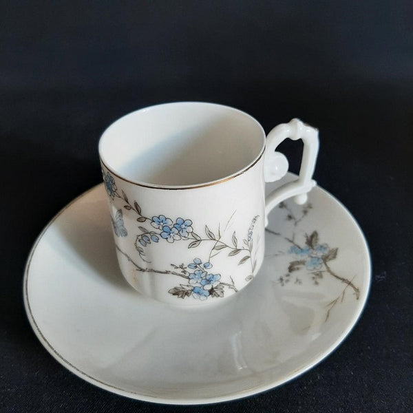 ervice-a-the-porcelaine-fleurs-oiseau-papillon-the-collected-past_